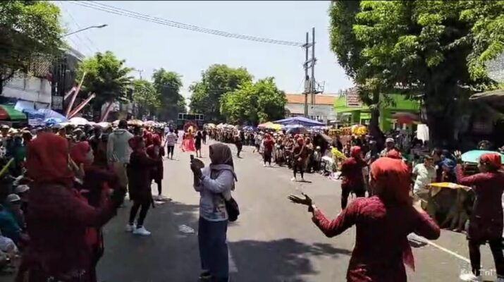Jalan Nasional Ditutup Total, Akses RS Masyitoh Terkunci!